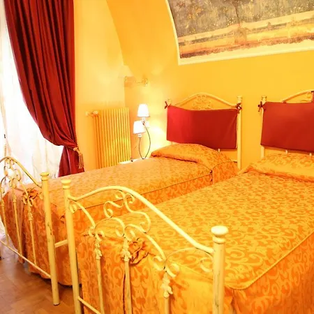Del Centro Hotel 3*