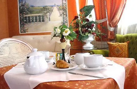 Hotel Del Centro 3*